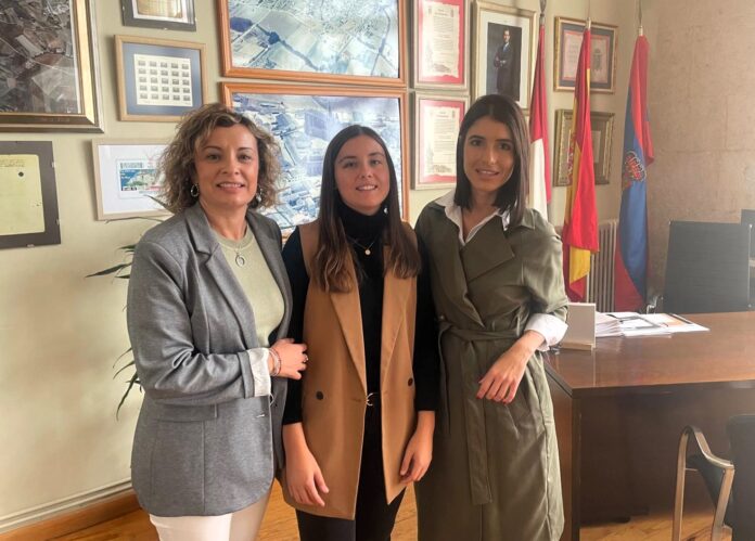 Ana Olmeda, Johanna Leon y Carmen Manzano